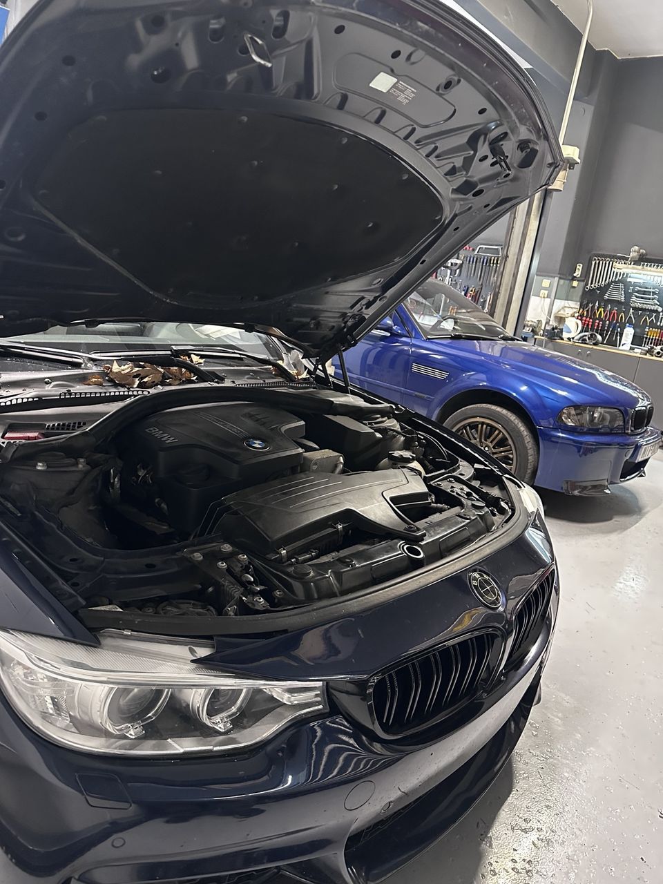 BMW 4-Series και E46 M3 στο συνεργείο BMW Elite Motorworks Θεσσαλονίκη